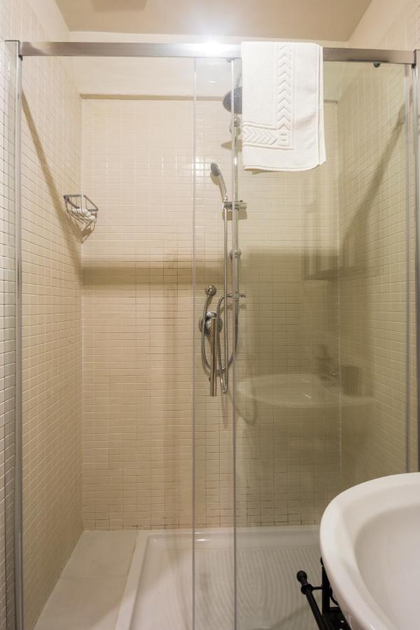 Residenza Sforza Apartment 1 Neapol Exteriér fotografie